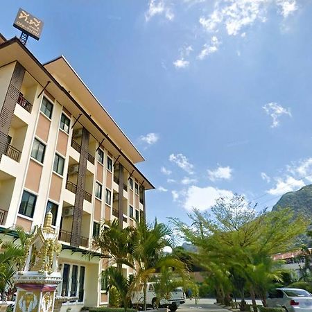 T.P. Place Hotel Панг Нга Екстериор снимка